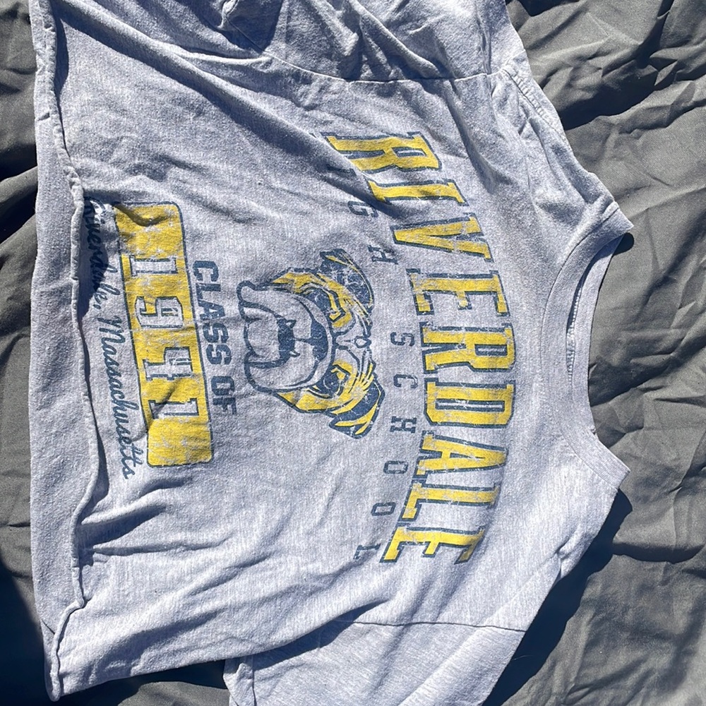 Riverdale crop top shirt size Medium for girls/women